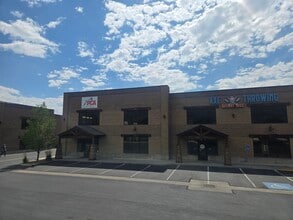 443 S Deseret Dr, Kaysville, UT for lease Interior Photo- Image 1 of 9