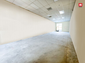 10700 Balboa Blvd, Granada Hills, CA for lease Interior Photo- Image 1 of 2