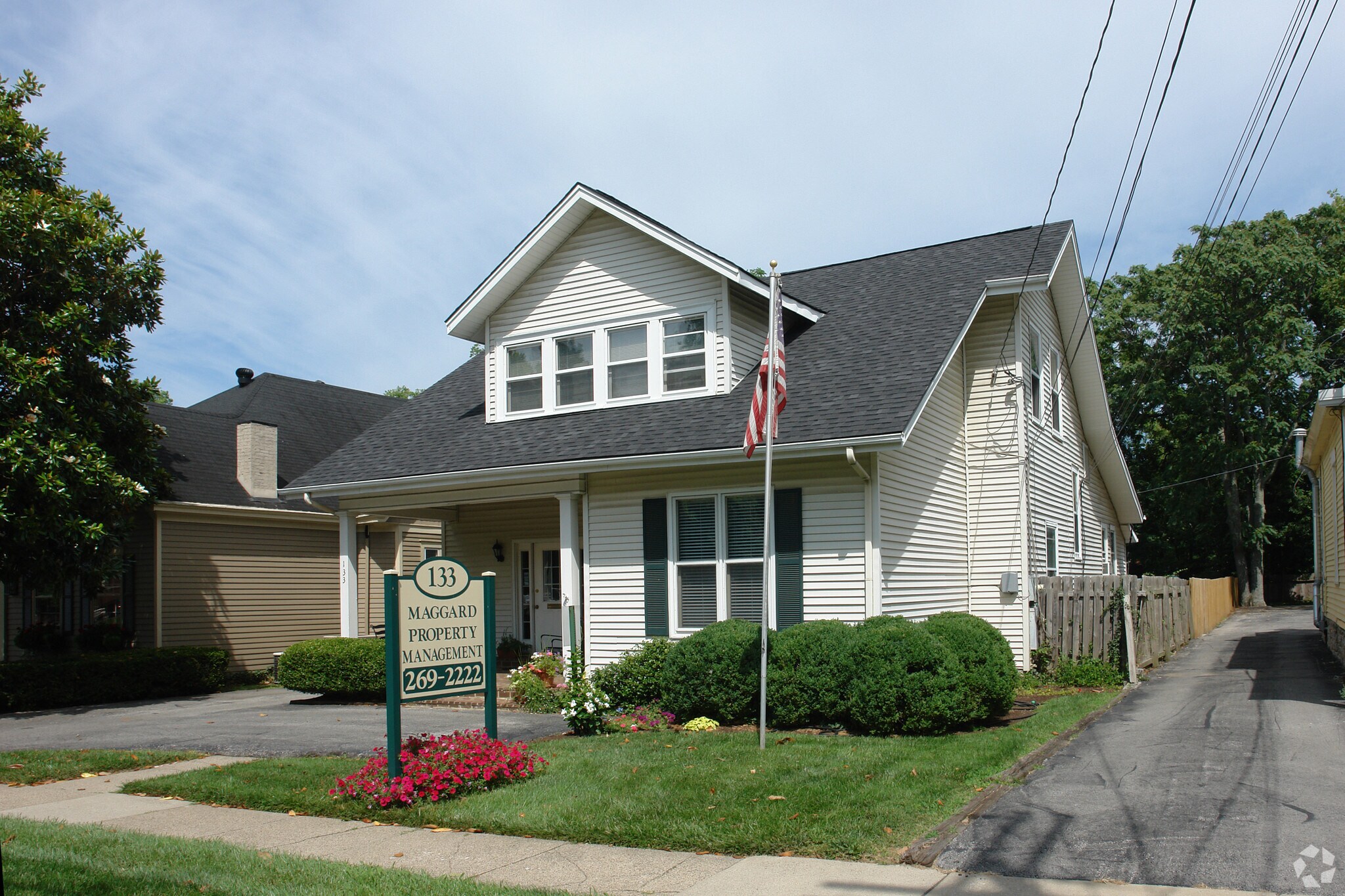 133 Walton Ave, Lexington, KY for sale Primary Photo- Image 1 of 1