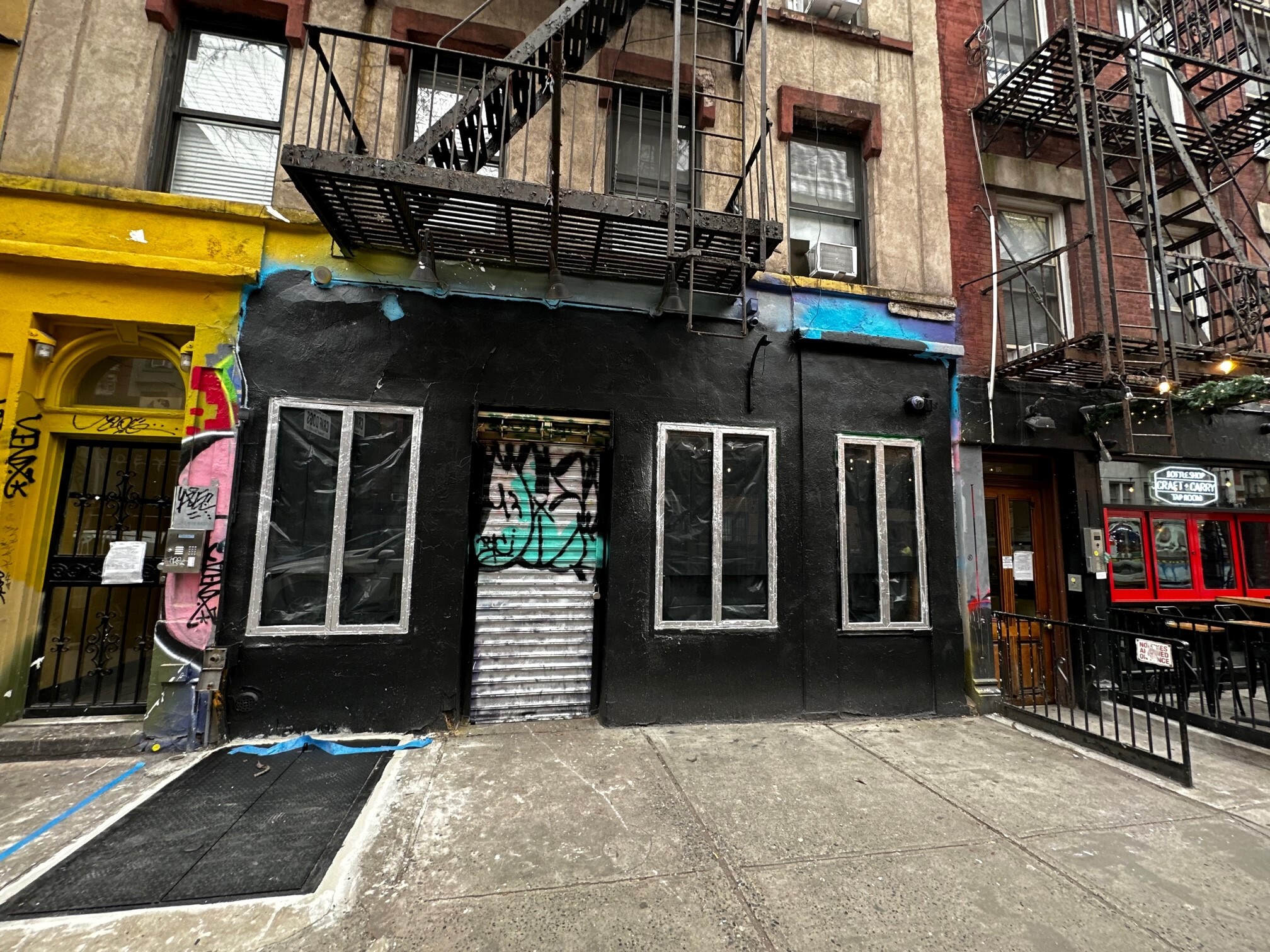 118 St Marks Pl, New York, NY for sale Building Photo- Image 1 of 1