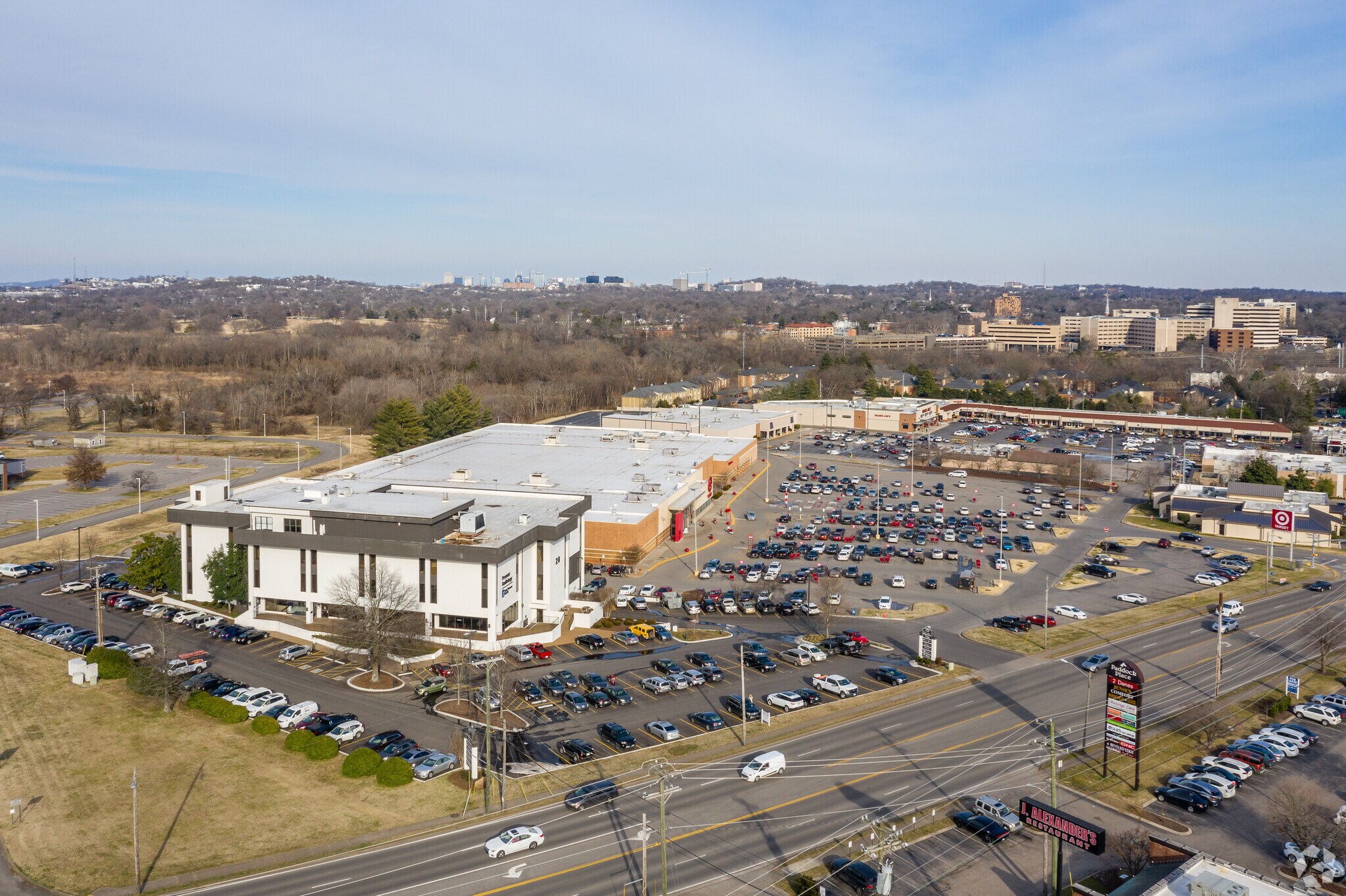 28 White Bridge Rd, Nashville, TN 37205 Belle Meade Medical Plaza