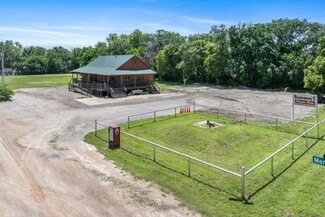 More details for 1499 N Meridian Rd, Peck, KS - Retail for Sale