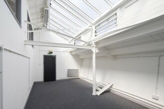 99-103 Lomond Grove, London for lease Interior Photo- Image 2 of 5