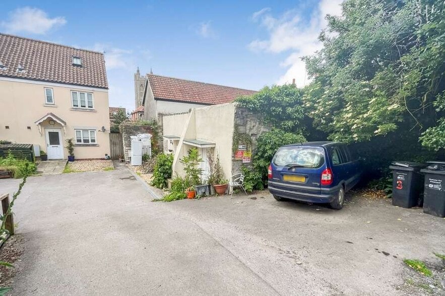 17-19 Benedict St, Glastonbury for sale - Building Photo - Image 2 of 4