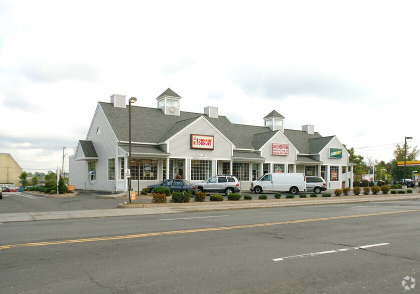 450 New Park Ave, West Hartford, CT for lease - Building Photo - Image 2 of 4