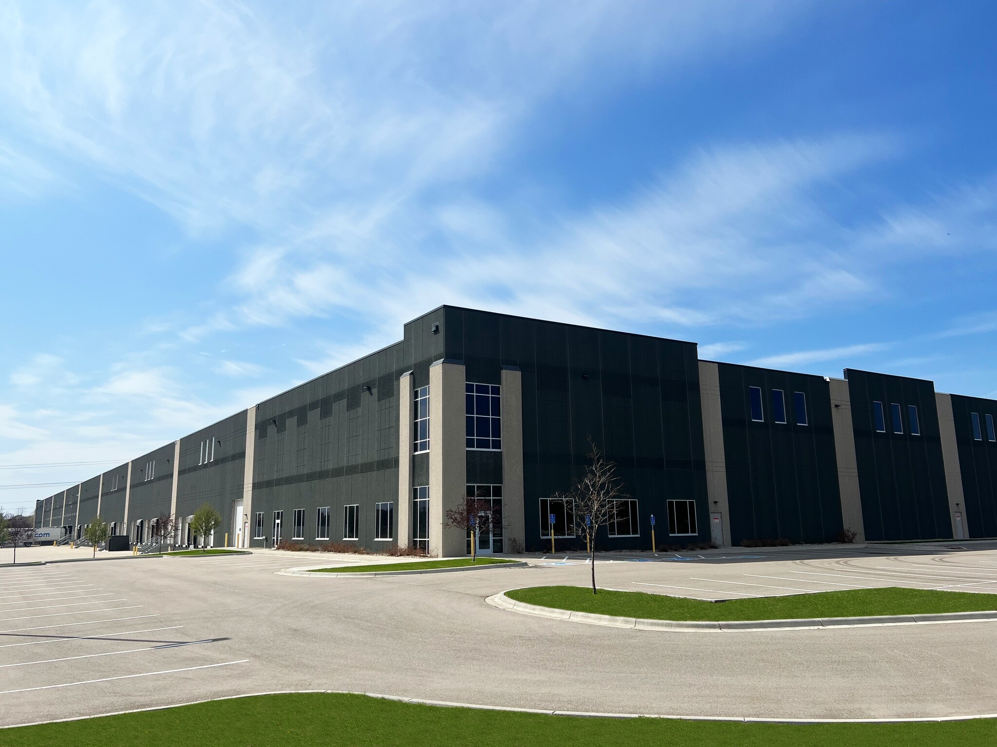 7400 Hentges Way, Shakopee, MN for sale Building Photo- Image 1 of 1