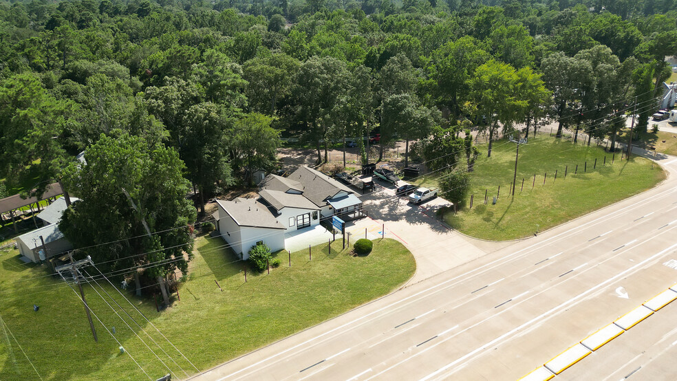 16495 Highway 105 W, Montgomery, TX for lease - Aerial - Image 3 of 8