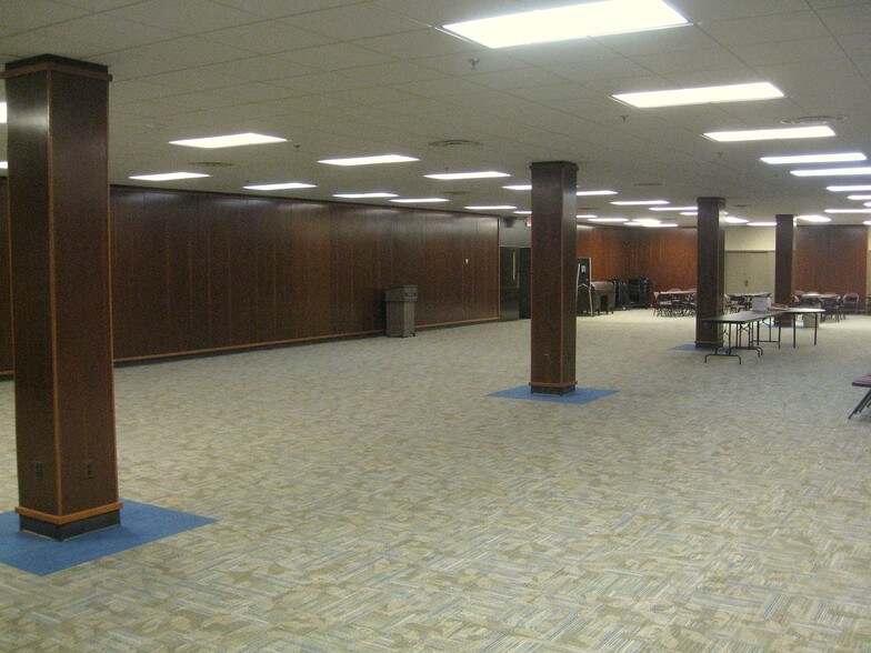 301 Greystone Blvd, Columbia, SC 29210 The RL Bryan Co.