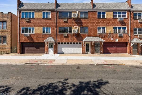 2247 Harman St, Ridgewood, NY for sale - Building Photo - Image 1 of 26