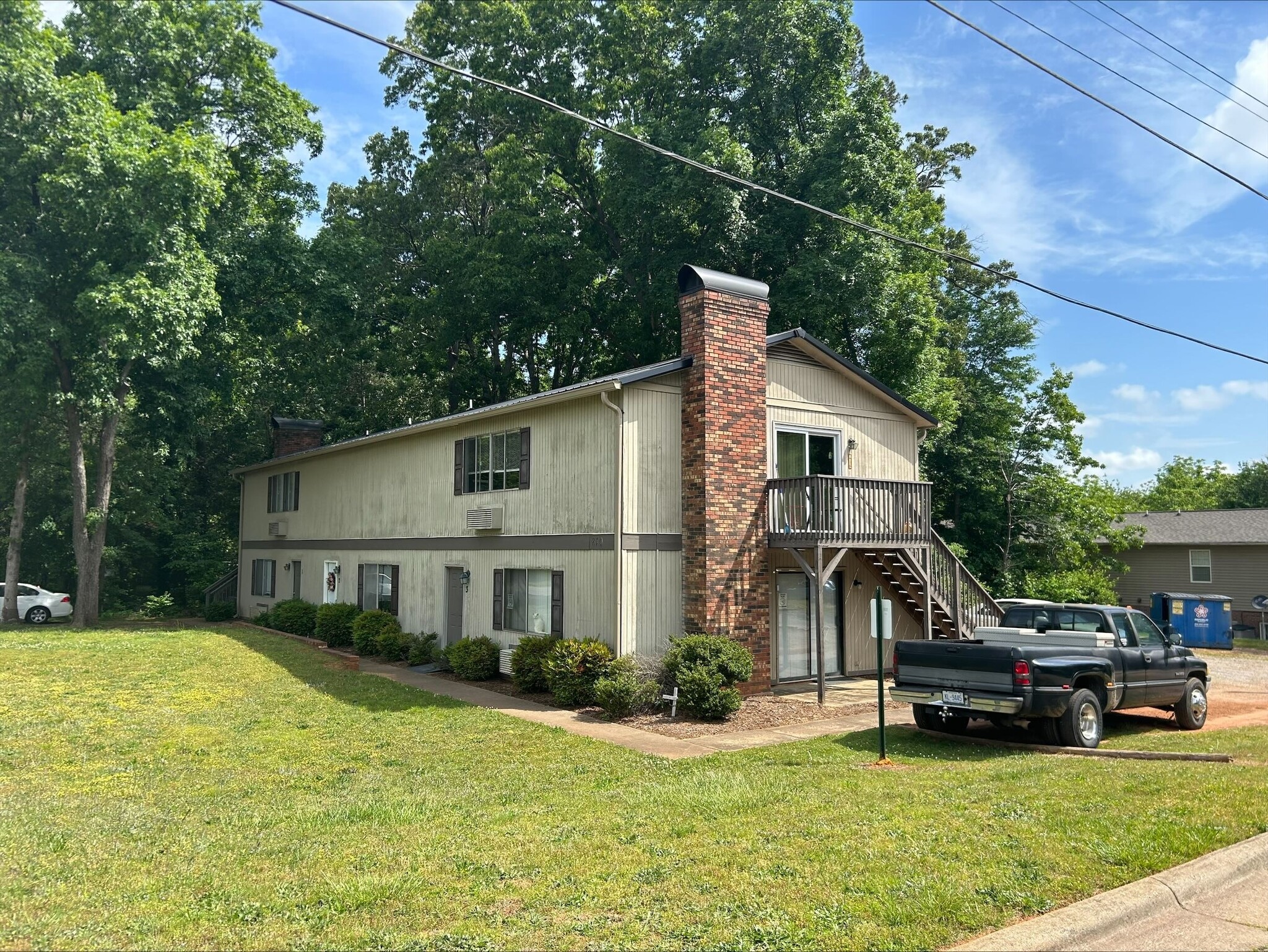 810 10th Street Blvd NW, Hickory, NC for sale Building Photo- Image 1 of 1