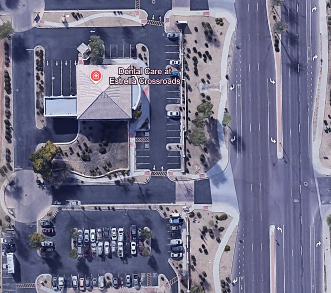 441 N Estrella Pky, Goodyear, AZ for lease - Primary Photo - Image 1 of 4