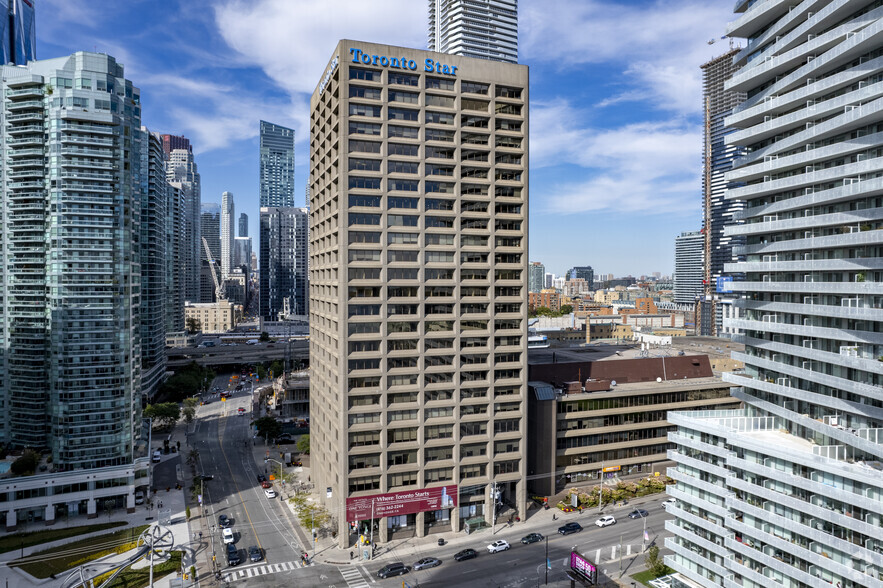 1 Yonge St, Toronto, ON for lease - Primary Photo - Image 1 of 6