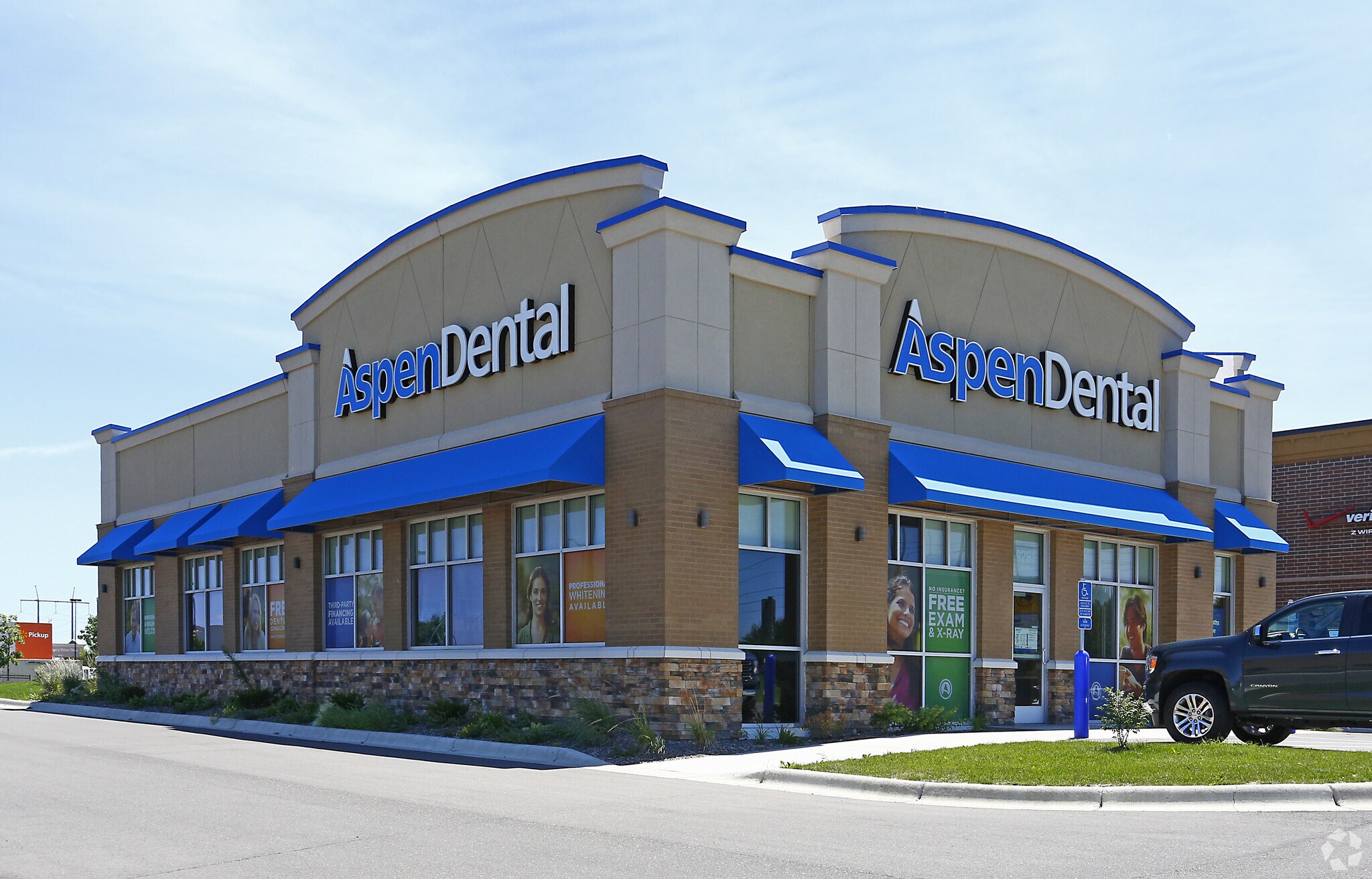 9281 Cedar St, Monticello, MN for sale Primary Photo- Image 1 of 1