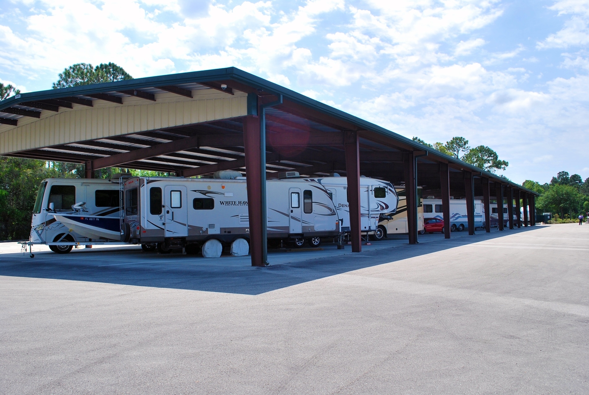 2425 E International Speedway Blvd, Deland, FL for sale Primary Photo- Image 1 of 1