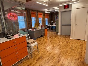 134 W 25th St, New York, NY for lease Interior Photo- Image 2 of 9
