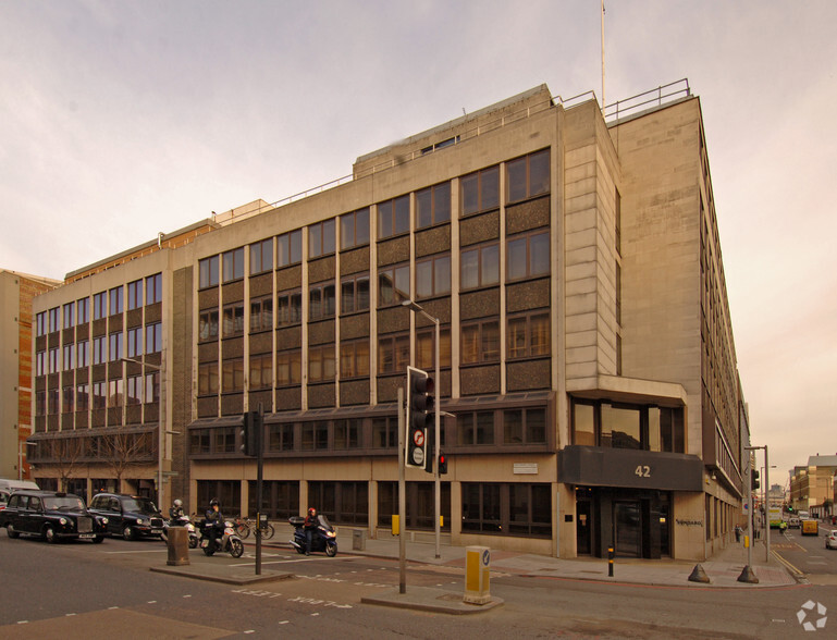 42 Southwark St, London for lease - Building Photo - Image 3 of 9