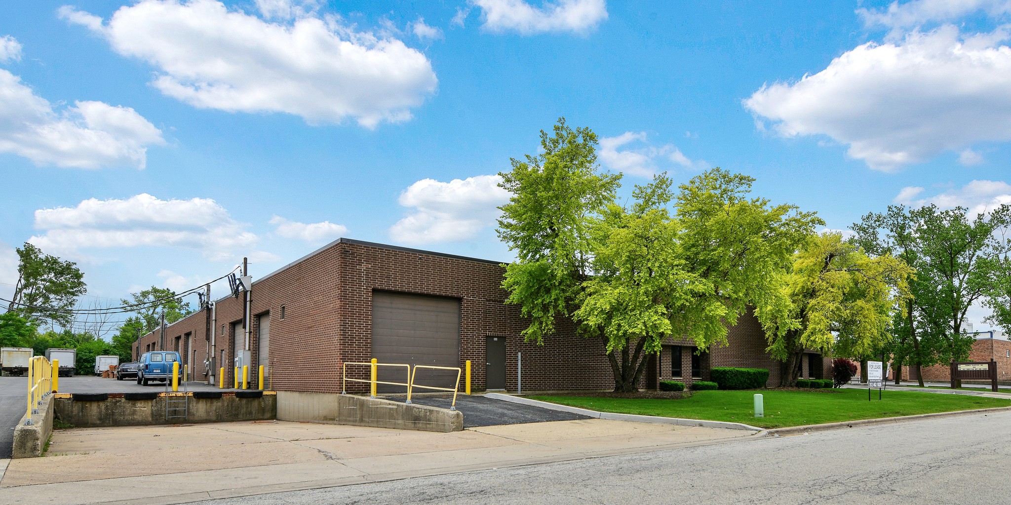 900-930 Fairway Dr, Bensenville, IL 60106 - Industrial for Lease | LoopNet