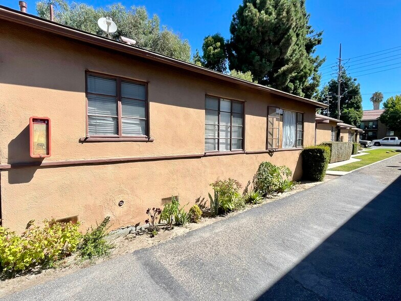 123 N East St, Anaheim, CA for sale - Building Photo - Image 3 of 11