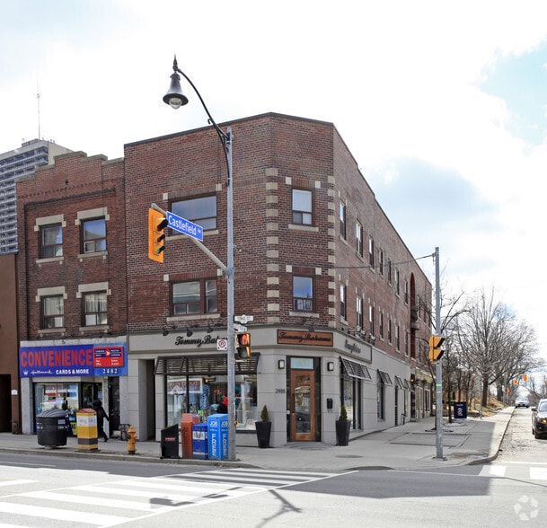 11 Castlefield Av, Toronto, ON for sale - Primary Photo - Image 1 of 1