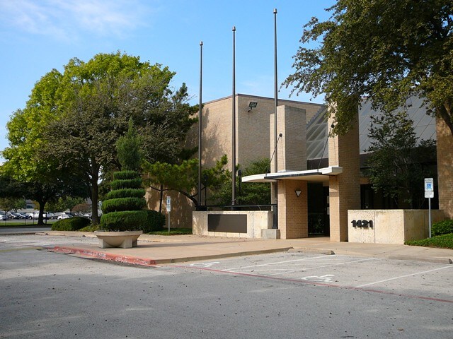 1421 W Mockingbird Ln, Dallas, TX for sale Primary Photo- Image 1 of 1