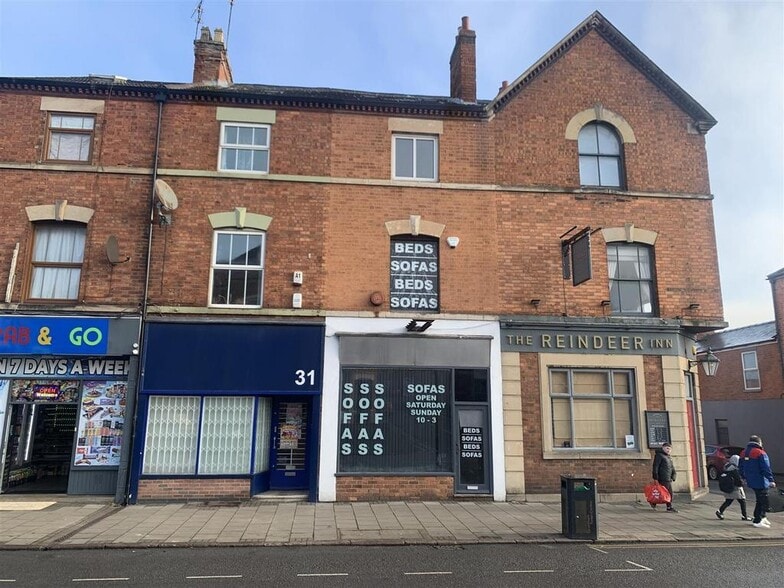 33 London Rd, Grantham for lease - Building Photo - Image 3 of 3