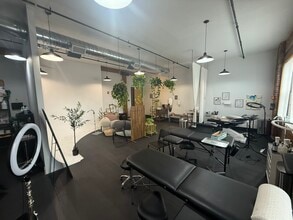 456 Johnson Ave, Brooklyn, NY for lease Interior Photo- Image 2 of 5