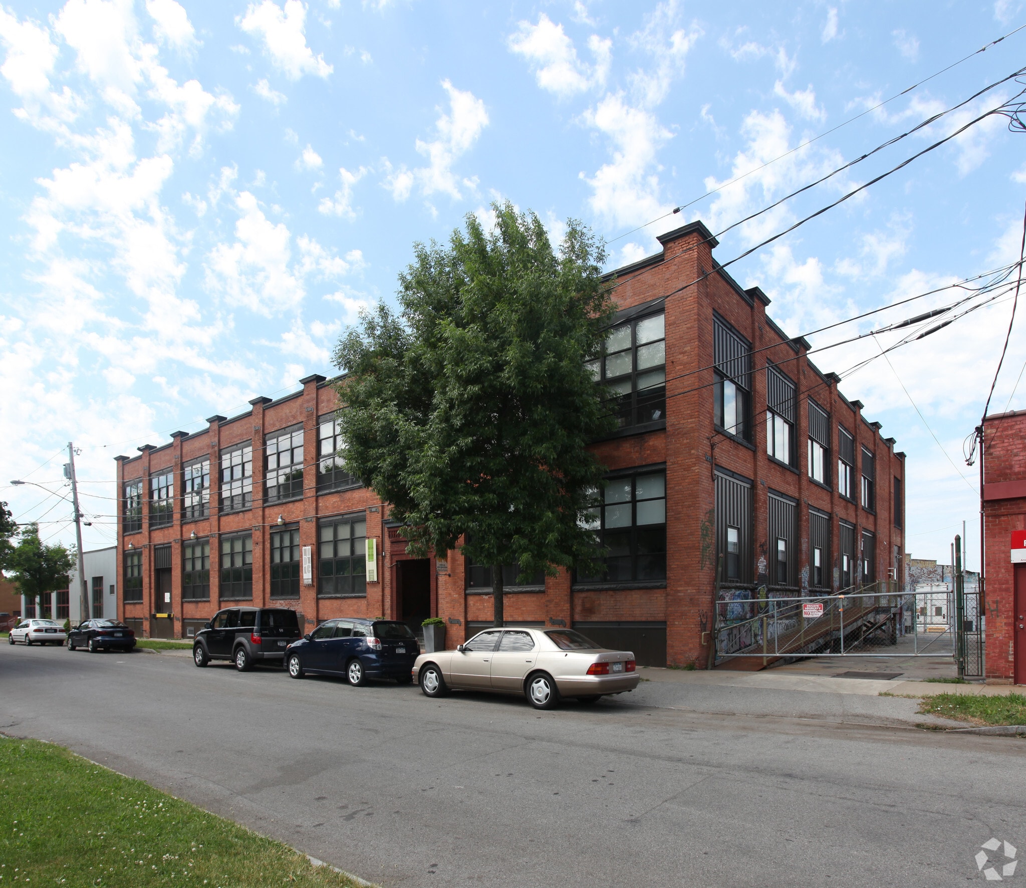 176 Anderson Ave, Rochester, NY for lease Primary Photo- Image 1 of 3