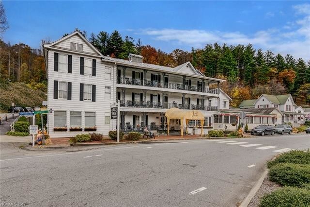 100 HAYWOOD Rd, Dillsboro, NC 28725 | LoopNet