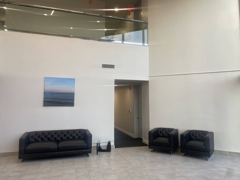 311 Plus Park Blvd, Nashville, TN for lease - Lobby - Image 3 of 18