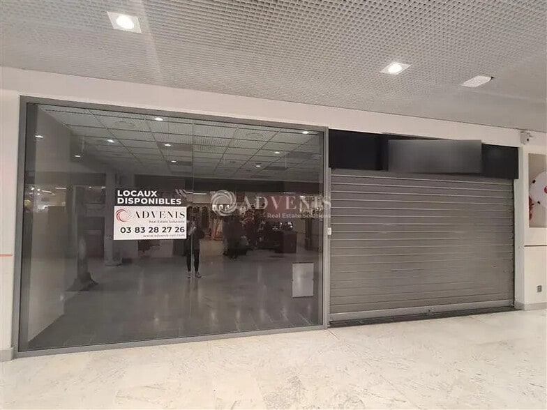 Retail in Nancy for lease - Building Photo - Image 1 of 6