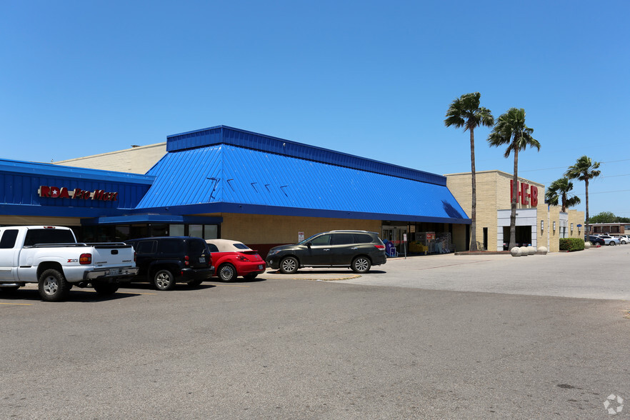 5801 Weber Rd, Corpus Christi, TX for lease - Primary Photo - Image 1 of 2