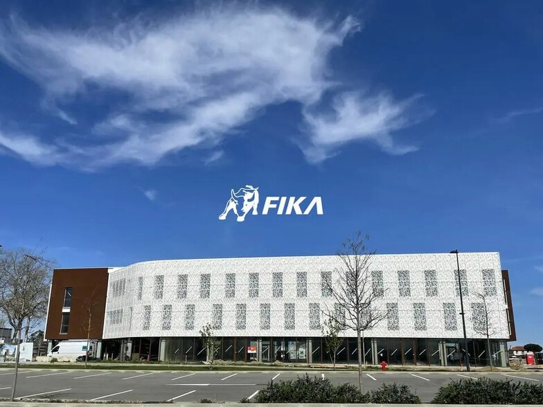 Retail in for sale - Building Photo - Image 3 of 3