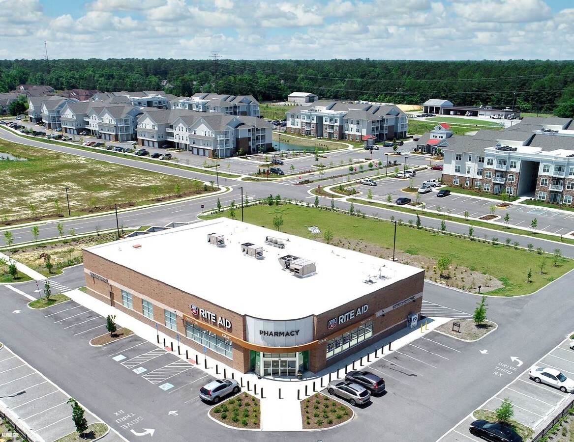 13554 Carrollton Blvd, Carrollton, VA 23314