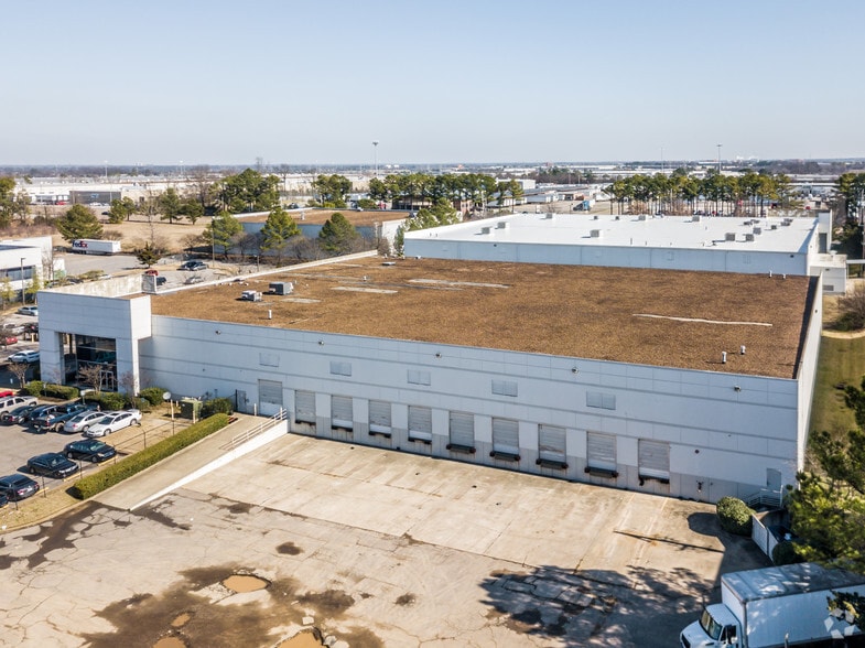 4500 Distriplex Cv, Memphis, TN for sale - Primary Photo - Image 1 of 1