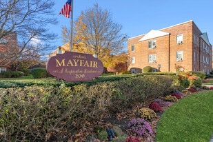 Mayfair Cooperative Residence - Live-Work Space