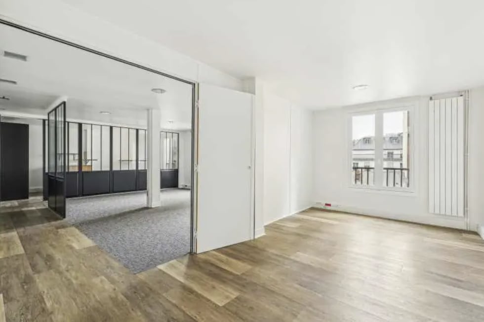 92 Rue D'Amsterdam, Paris for lease Interior Photo- Image 1 of 8