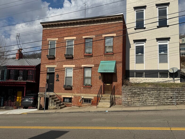 1351 Broadway St, Cincinnati, OH for sale - Building Photo - Image 3 of 5