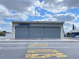 1201 Columbus St, Bakersfield CA - Convenience Store