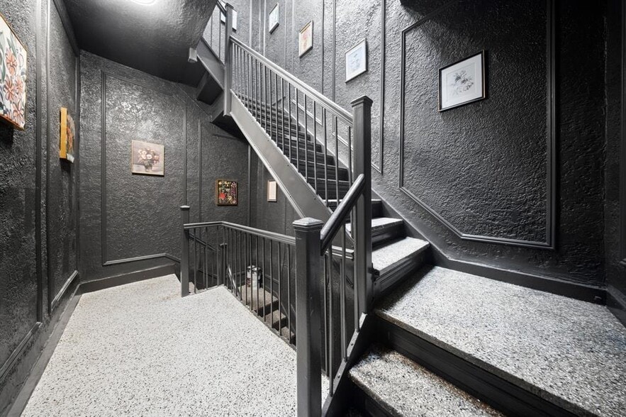 530 Sutter Ave, Brooklyn, NY for sale - Building Photo - Image 3 of 11