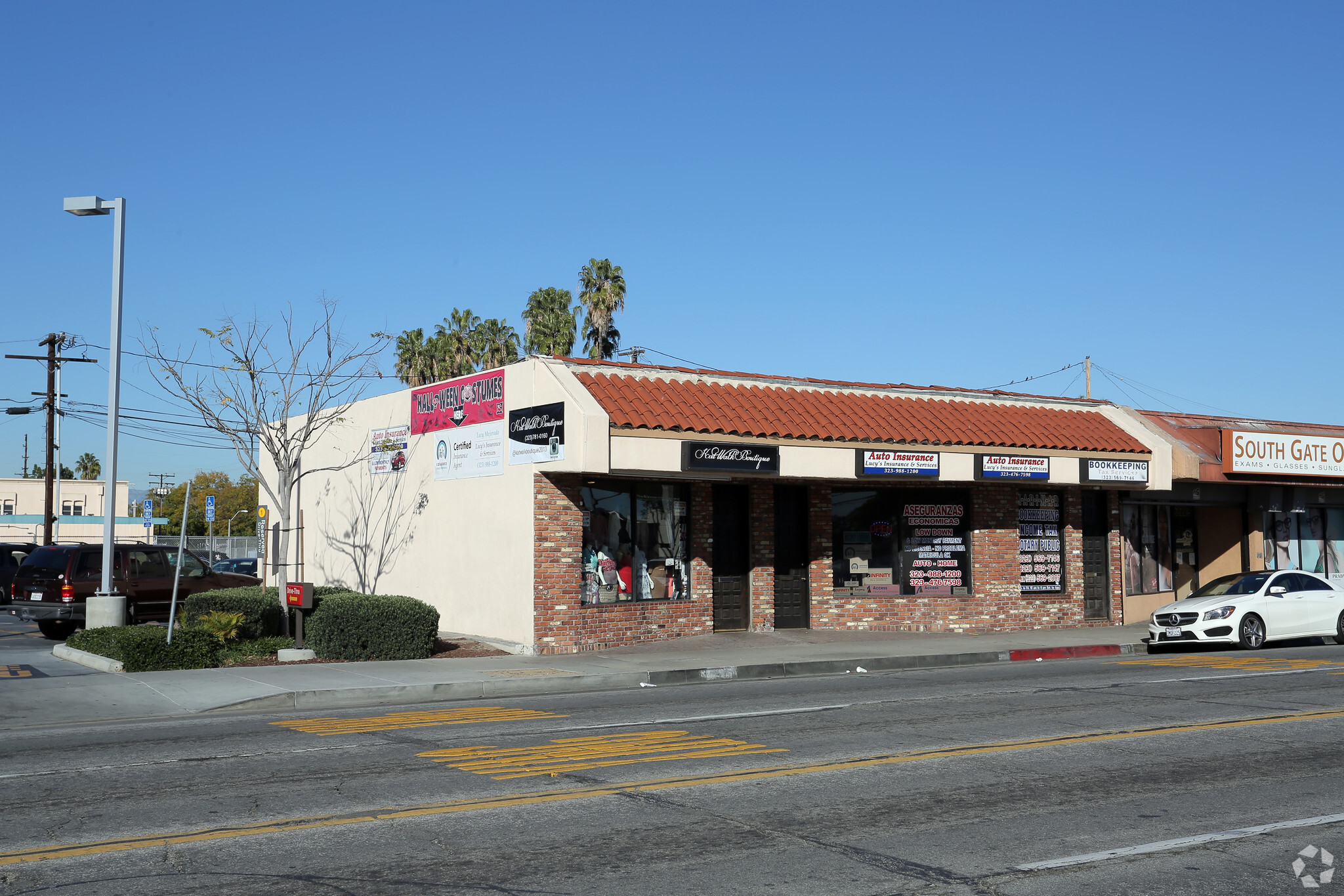 3321-3325 Tweedy Blvd, South Gate, CA for lease Primary Photo- Image 1 of 6