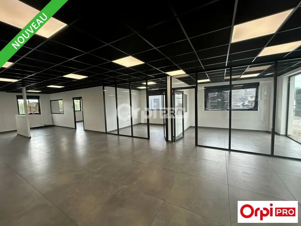 Office in Portes-lès-Valence for lease Interior Photo- Image 1 of 5