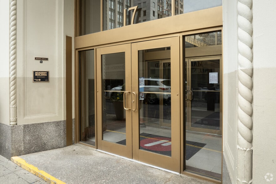 17 Academy St, Newark, NJ for lease - Building Photo - Image 2 of 7