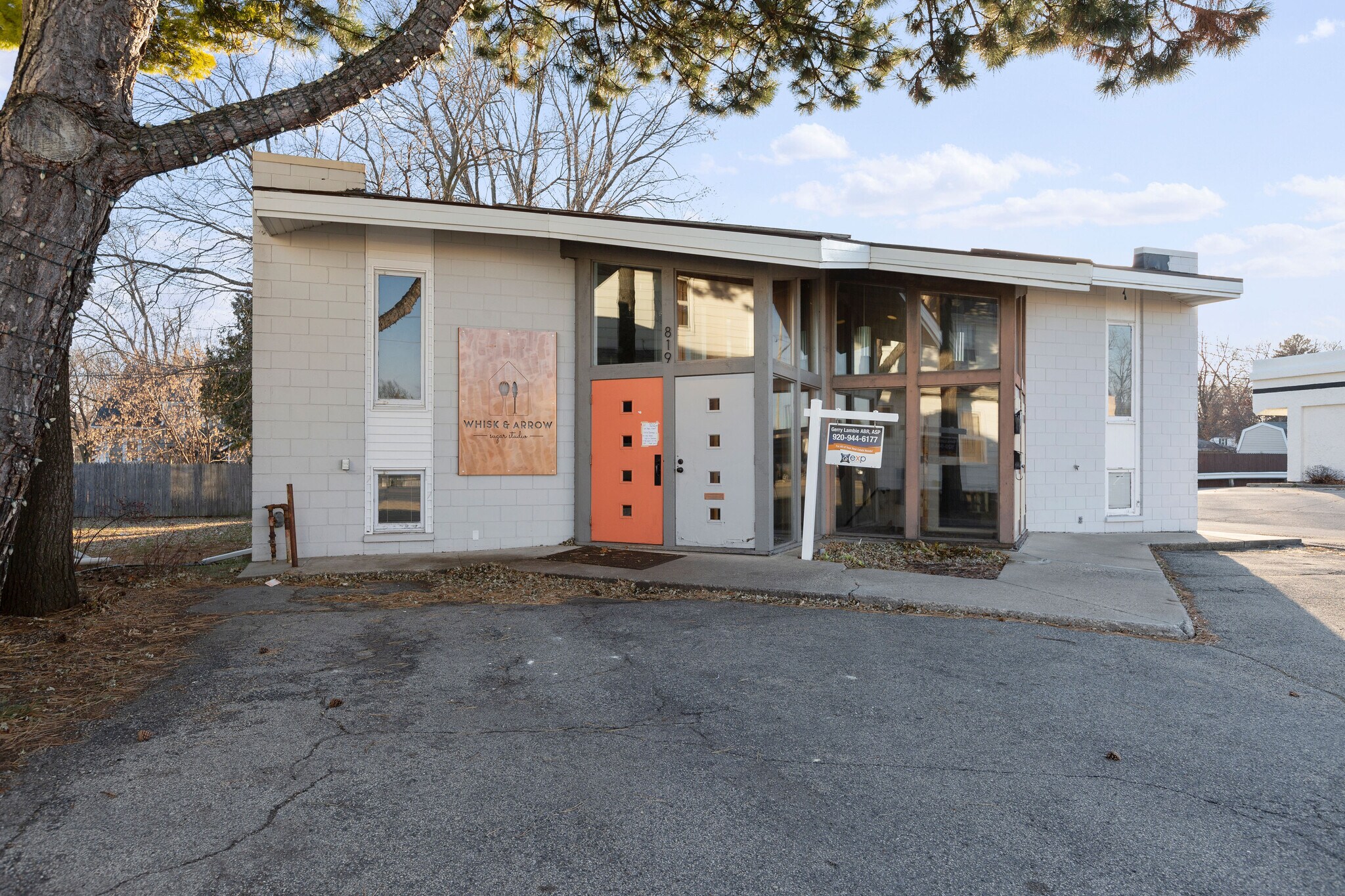 819 W Wisconsin Ave, Appleton, WI for sale Building Photo- Image 1 of 1