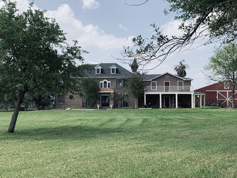 7607 Fm 1462, Rosharon, TX for sale - Primary Photo - Image 1 of 1