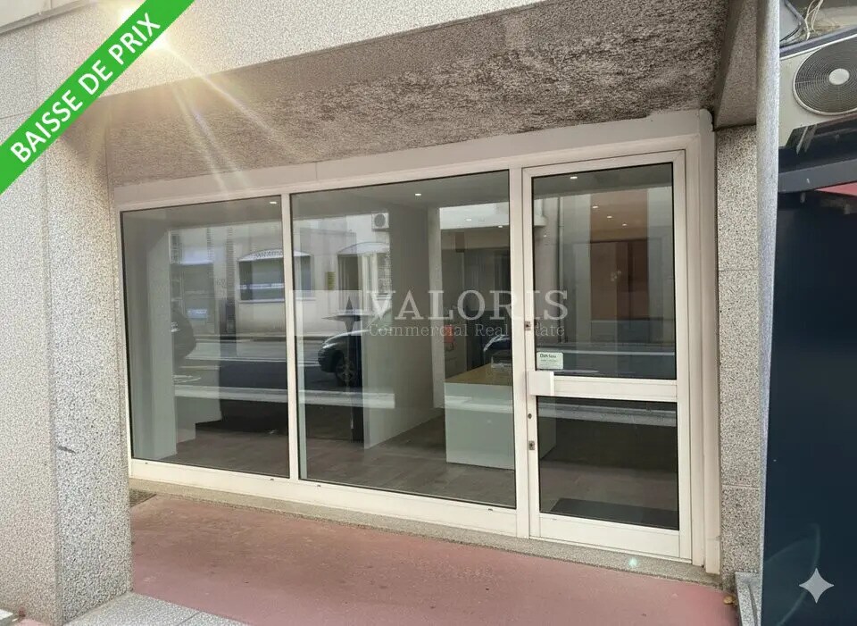 Retail in Fontaines-sur-Saône for sale Building Photo- Image 1 of 14