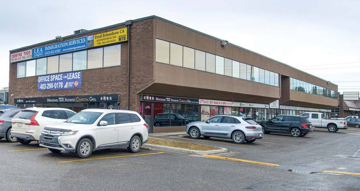 7500 Macleod Trl SE, Calgary, AB T2J 7C3 Building 1