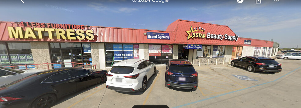 9147 Skillman St, Dallas, TX for lease - Building Photo - Image 3 of 14