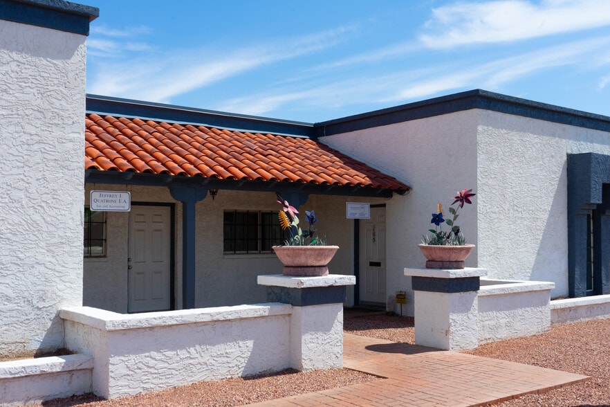 3030 E Cactus Rd, Phoenix, AZ for sale - Building Photo - Image 2 of 6