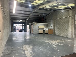 Oxford Rd, Llandudno for lease Interior Photo- Image 2 of 2