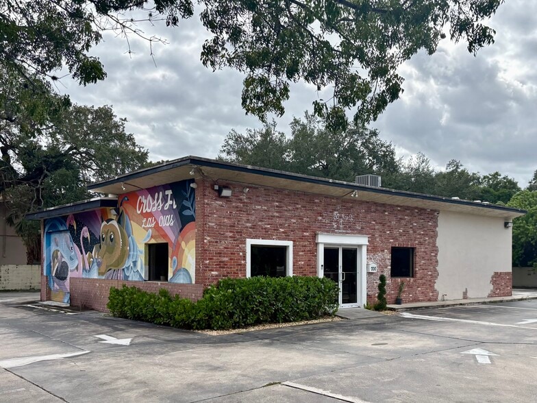 700 W Las Olas Blvd, Fort Lauderdale, FL for lease - Building Photo - Image 1 of 14